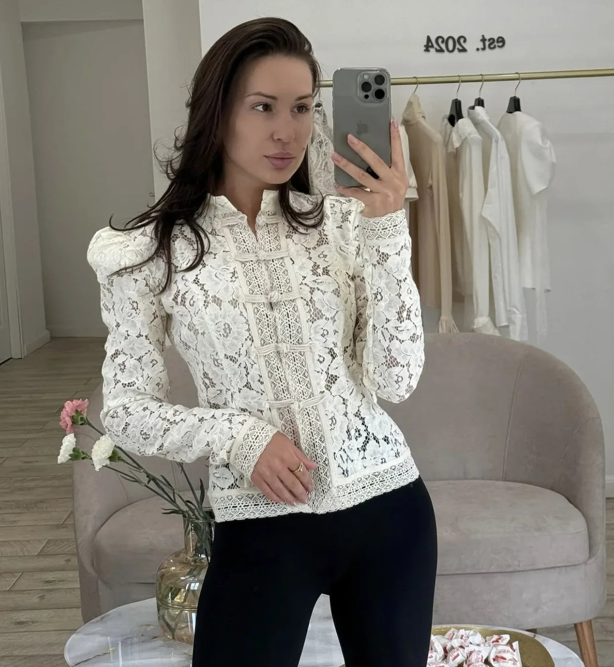 Blusa Estampada de Encaje para Mujer