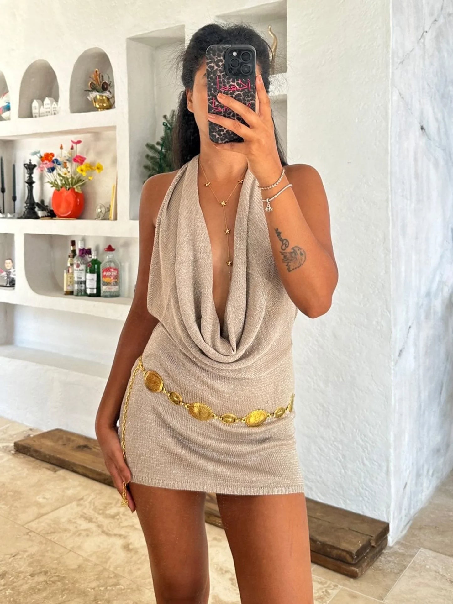 Vestido Mini de Escote Profundo con Espalda Descubierta para Mujer