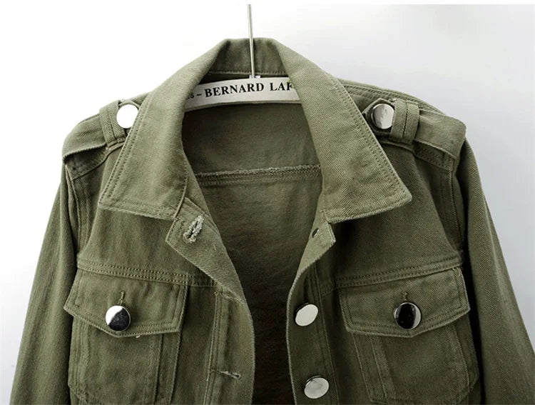 Chaqueta vaquera verde militar para mujer