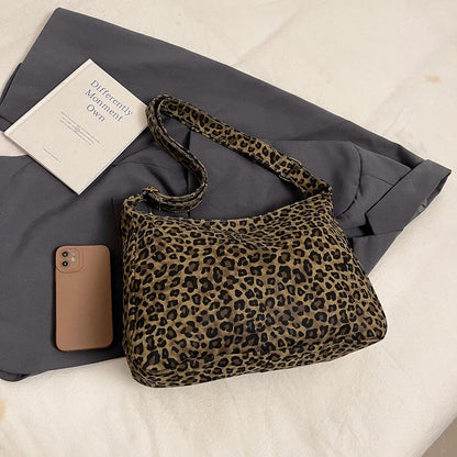 Bolso de Hombro con Estampado Leopardo