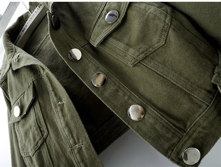 Chaqueta vaquera verde militar para mujer